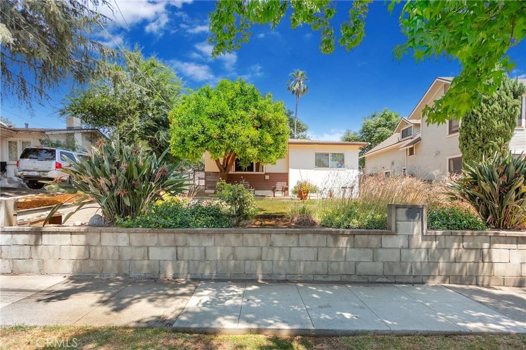 1062 Worcester AVE, Pasadena, CA 91104