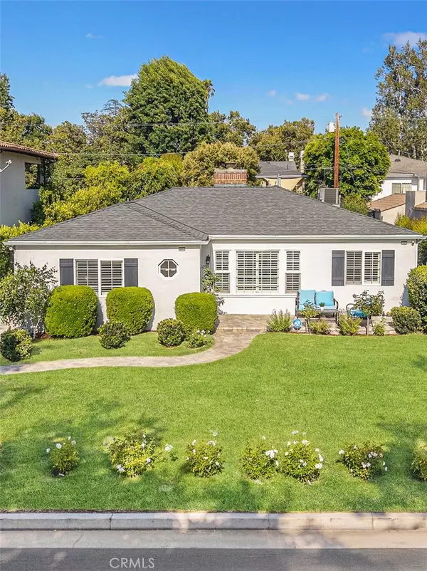 4220 Bellaire AVE, Studio City, CA 91604