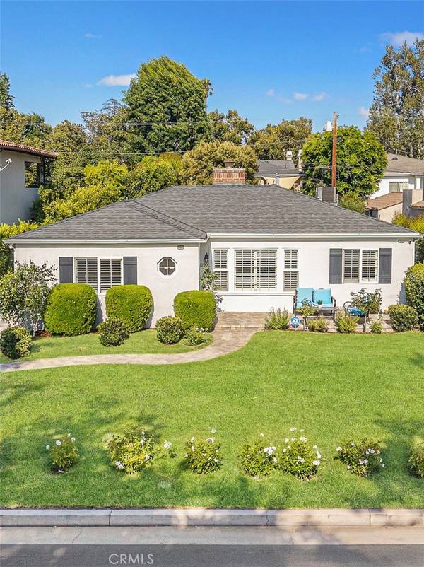 4220 Bellaire AVE, Studio City, CA 91604