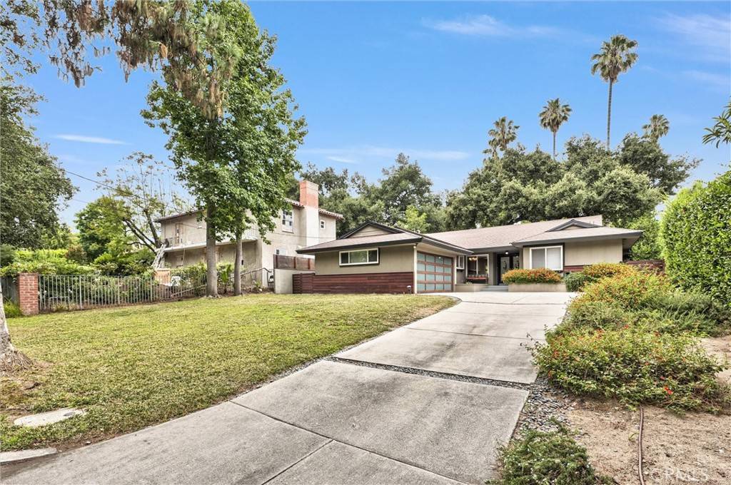 407 W Orange Grove AVE, Sierra Madre, CA 91024