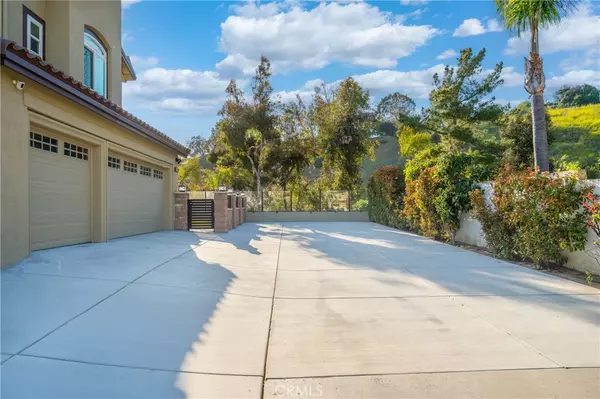 Rowland Heights, CA 91748,3617 S Dover CT
