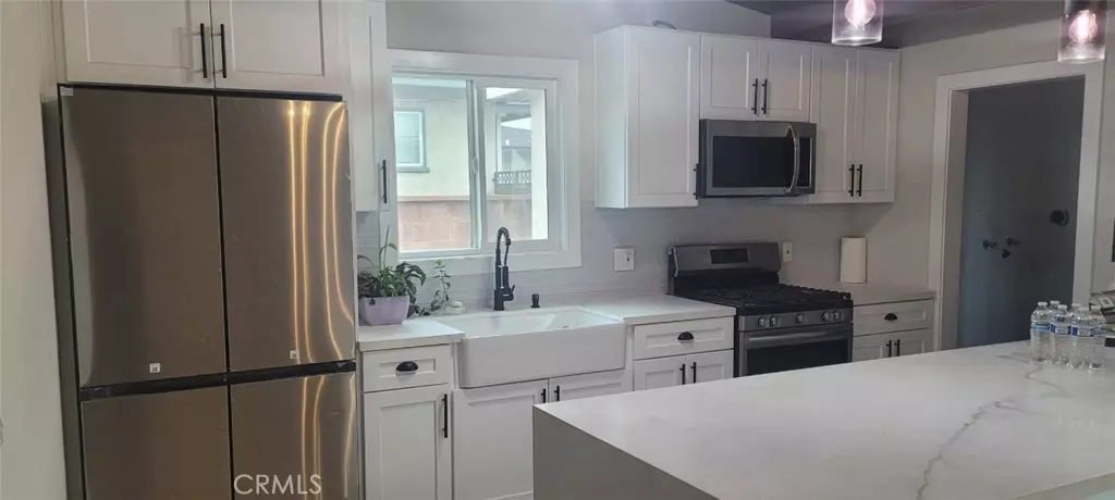 West Covina, CA 91791,2139 E Mardina ST
