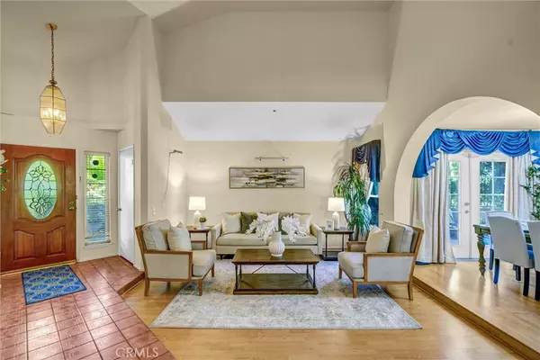 Sylmar, CA 91342,14001 Rabbit RD
