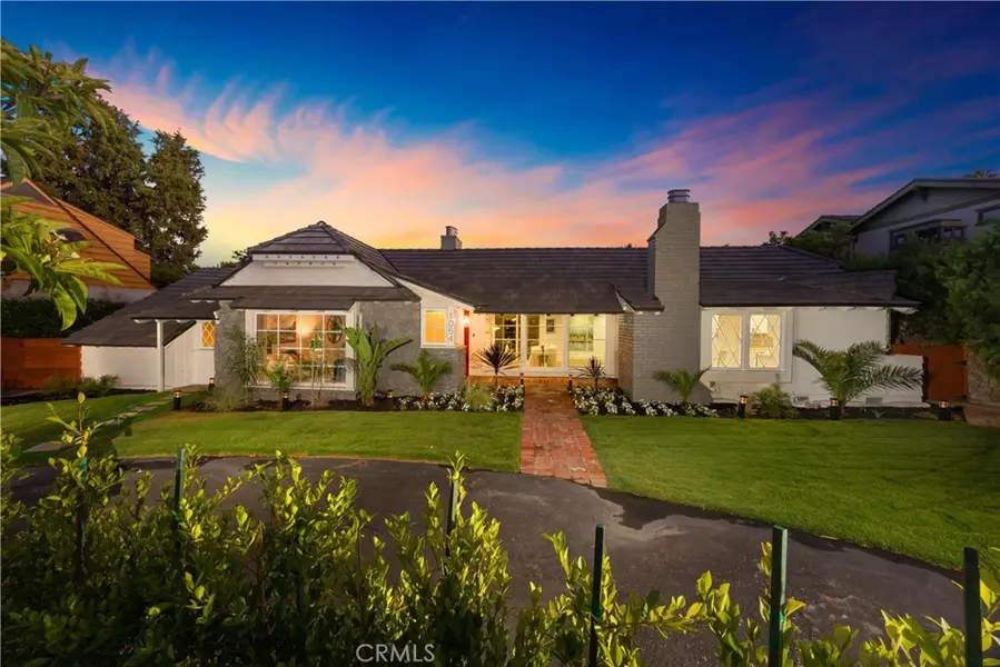 1054 Volante DR, Arcadia, CA 91007