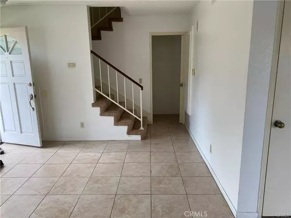 Irvine, CA 92612,48 Exeter #1