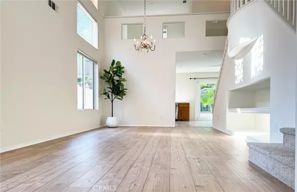 Lake Forest, CA 92610,9 CAMERON CIR