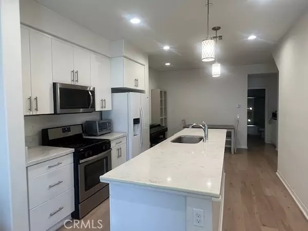 El Monte, CA 91731,11120 Legion Loop #103