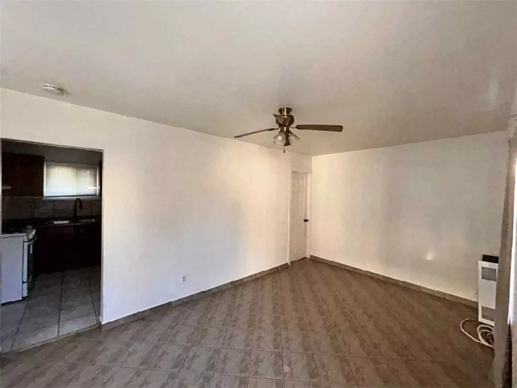 Azusa, CA 91107,413 1/2 N Alameda