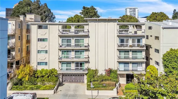 2318 Fox Hill #203, Los Angeles, CA 90064