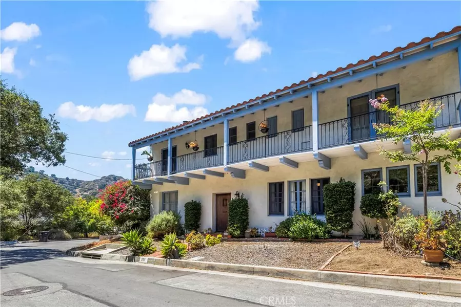 535 Arch PL, Glendale, CA 91206