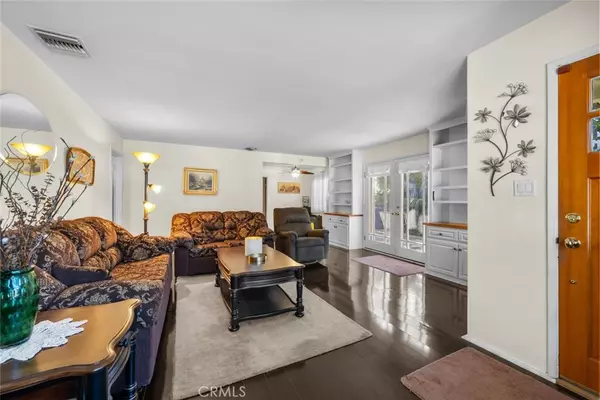 Monrovia, CA 91016,314 May AVE