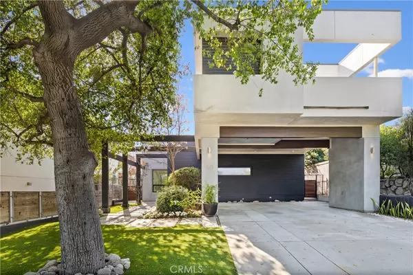 Sierra Madre, CA 91024,321 Camillo RD