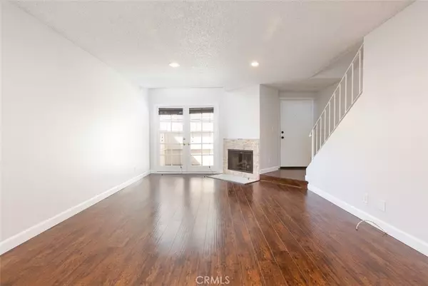 Pasadena, CA 91106,99 N Catalina AVE #8