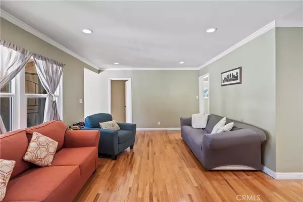 Alhambra, CA 91803,2409 Siwanoy Dr