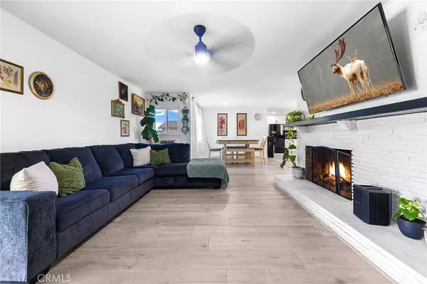 West Covina, CA 91791,708 N La Breda AVE