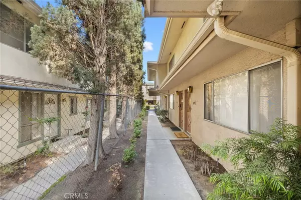 Arcadia, CA 91006,148 California ST