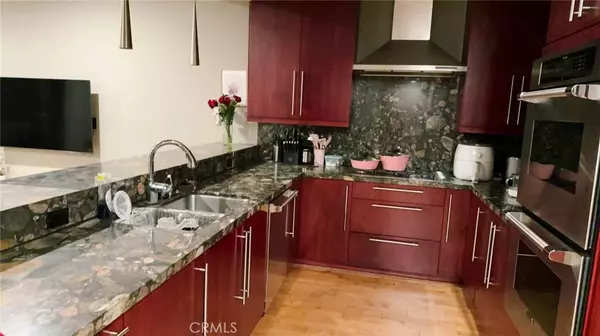 Los Angeles, CA 90065,1218 Olancha Dr
