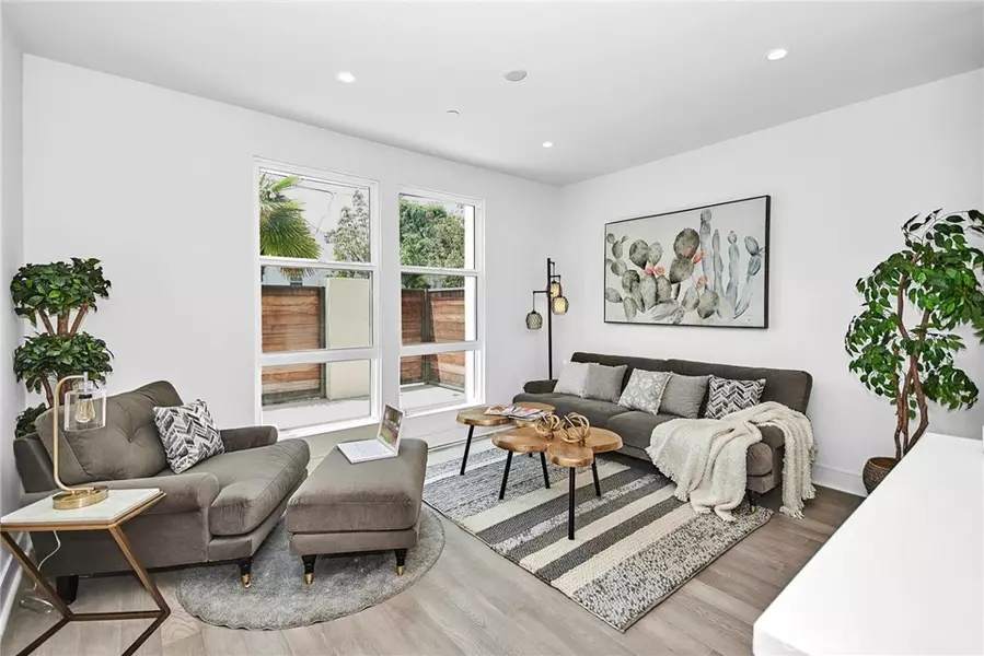 820 Mission #202, South Pasadena, CA 91030