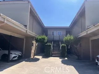 Azusa, CA 91702,620 620 E 6th