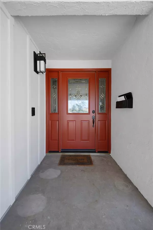 Covina, CA 91722,1106 W Bellbrook