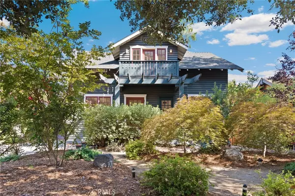 1070 Marengo Avenue N, Pasadena, CA 91103