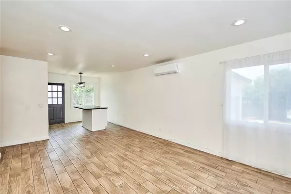 Covina, CA 91722,16501 E Masline