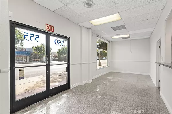 San Gabriel, CA 91776,555 W Las Tunas DR