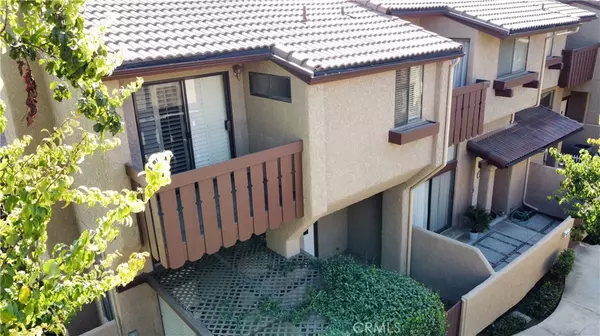 Simi Valley, CA 90365,2425 Chandler #4