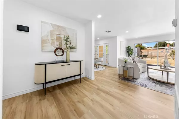 Fontana, CA 92335,17334 Seville CT