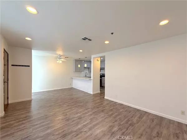 Alhambra, CA 91801,510 N Curtis AVE #E