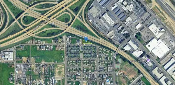 Fresno, CA 93706,337 S Plumas ST