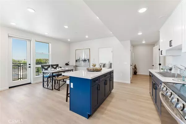 Arcadia, CA 91006,4064 E Live Oak AVE #208