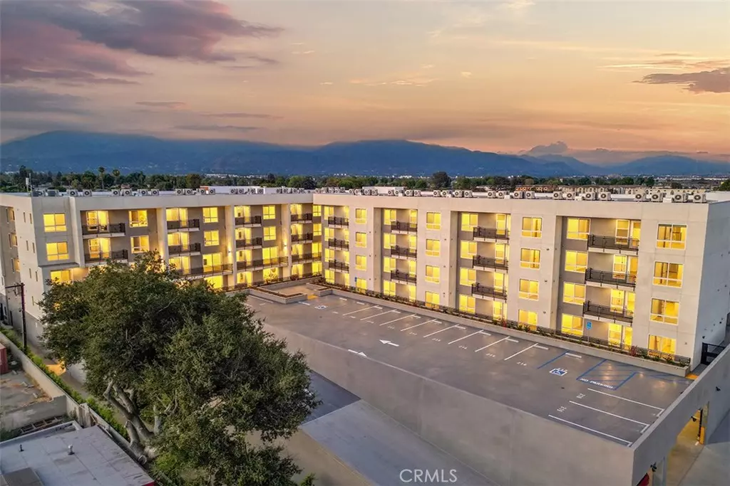 Arcadia, CA 91006,4064 E Live Oak AVE #512