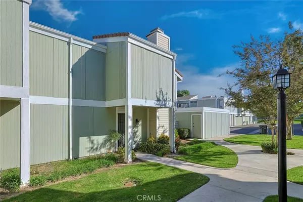 Canyon Country, CA 91351,27130 Hidaway #2