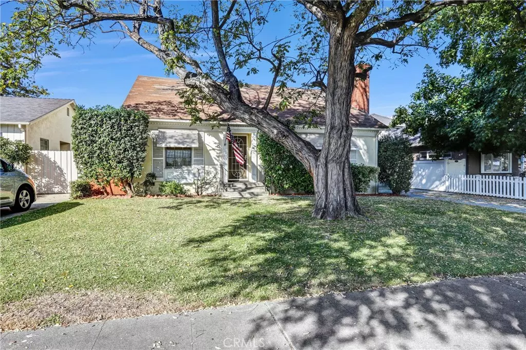 Pasadena, CA 91107,2405 Monte Vista