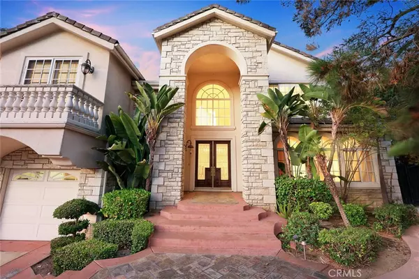 Diamond Bar, CA 91765,2832 Oak Knoll DR