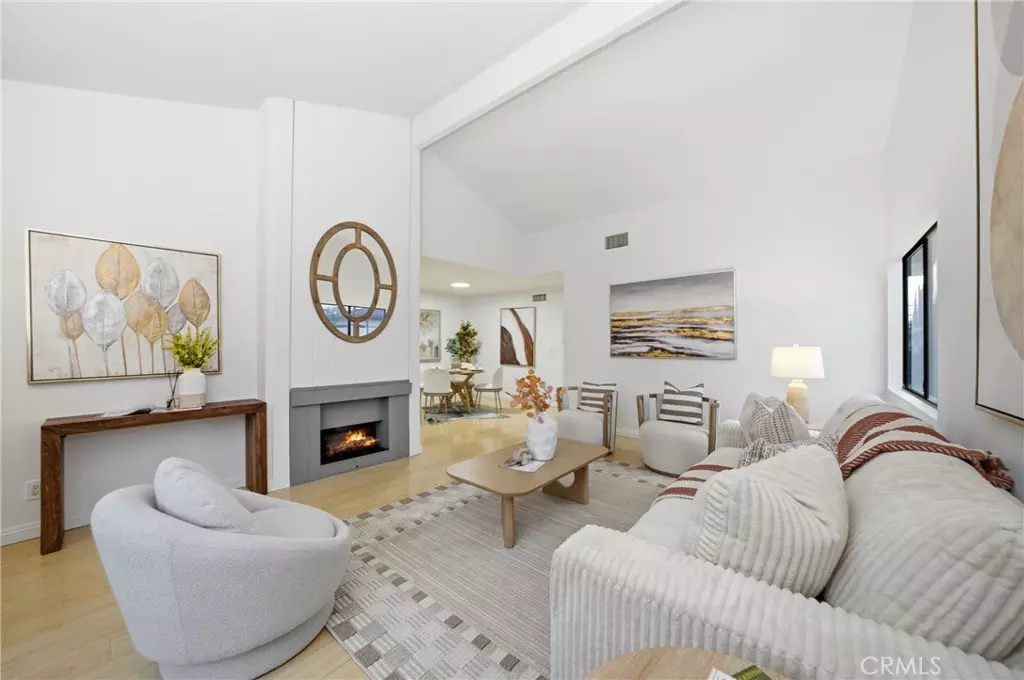 Arcadia, CA 91007,1231 S Golden West #30