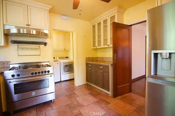 Pasadena, CA 91104,1720 Paloma ST