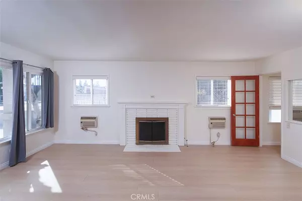 Covina, CA 91722,1235 W San Bernardino