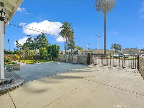 Monterey Park, CA 91754,417 W Emerson