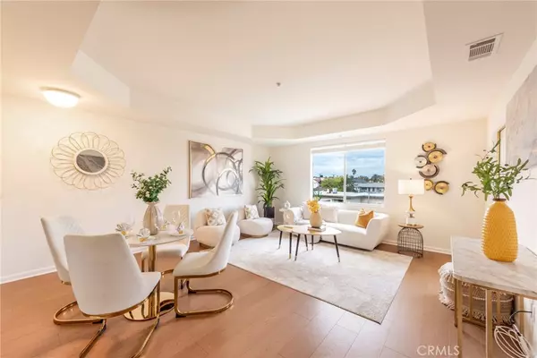 Monterey Park, CA 91755,208 N Lincoln #309