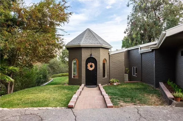 Monrovia, CA 91016,1076 Norumbega