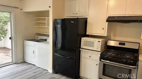 Azusa, CA 91702,404 N Cerritos