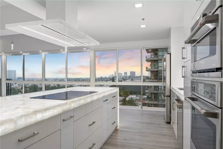 10790 Wilshire BLVD #806, Los Angeles, CA 90024