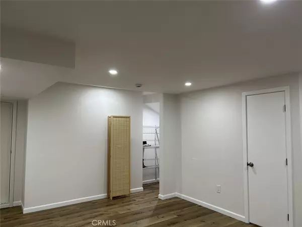 Monrovia, CA 91016,127 N Canyon BLVD