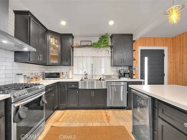 West Covina, CA 91790,1027 West Durness Street