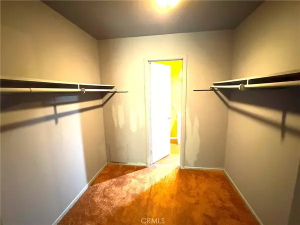 Rialto, CA 92376,202 E Jackson #B