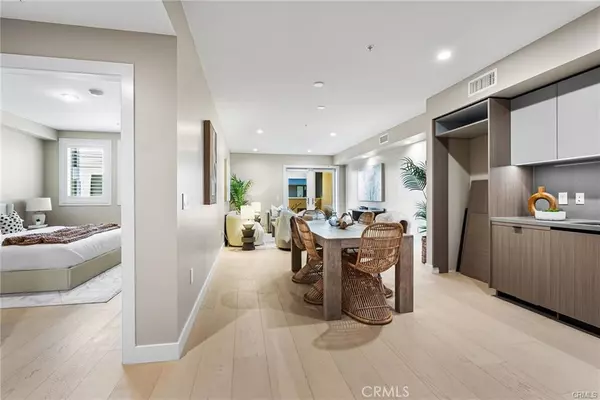 Pasadena, CA 91101,39 S Los Robles AVE #6017