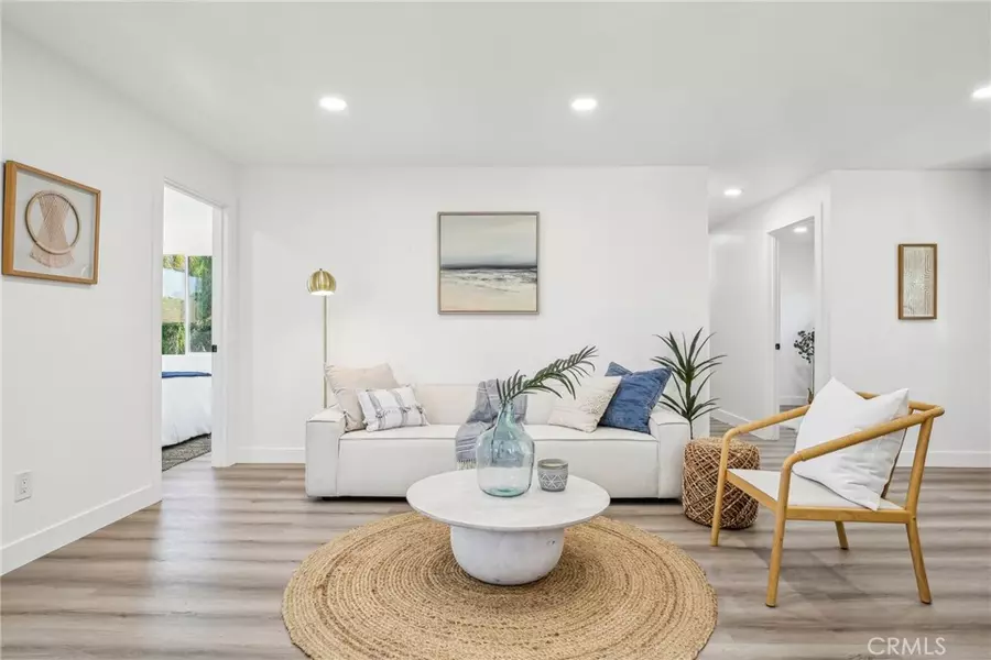 811 W Oliver ST, San Pedro, CA 90731