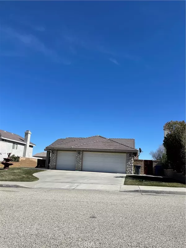 Palmdale, CA 93550,36448 Peridot LN
